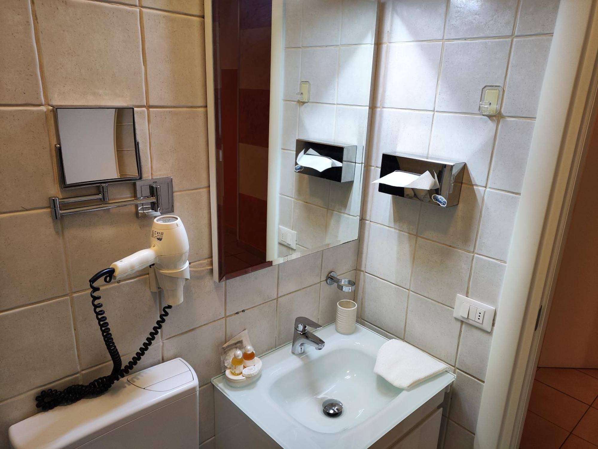 ויצ'נצה Residence San Miguel מראה חיצוני תמונה